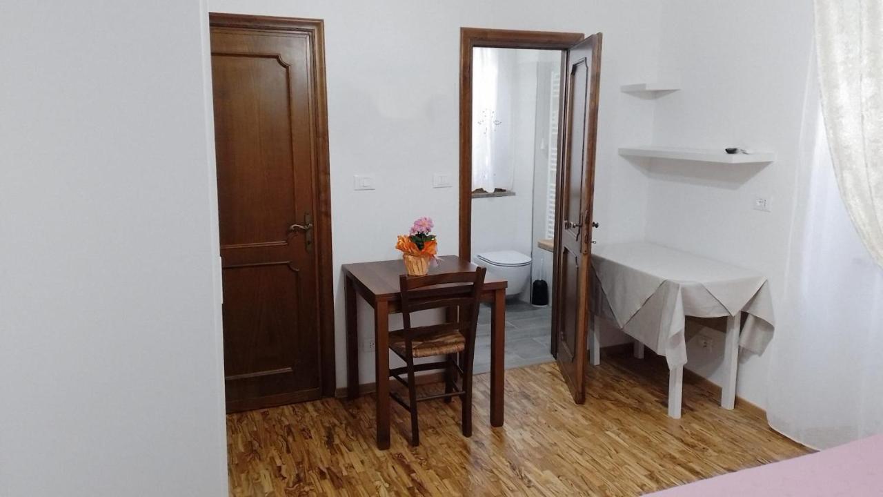 Dalla Carla In Toscana Monte San Savino Kültér fotó